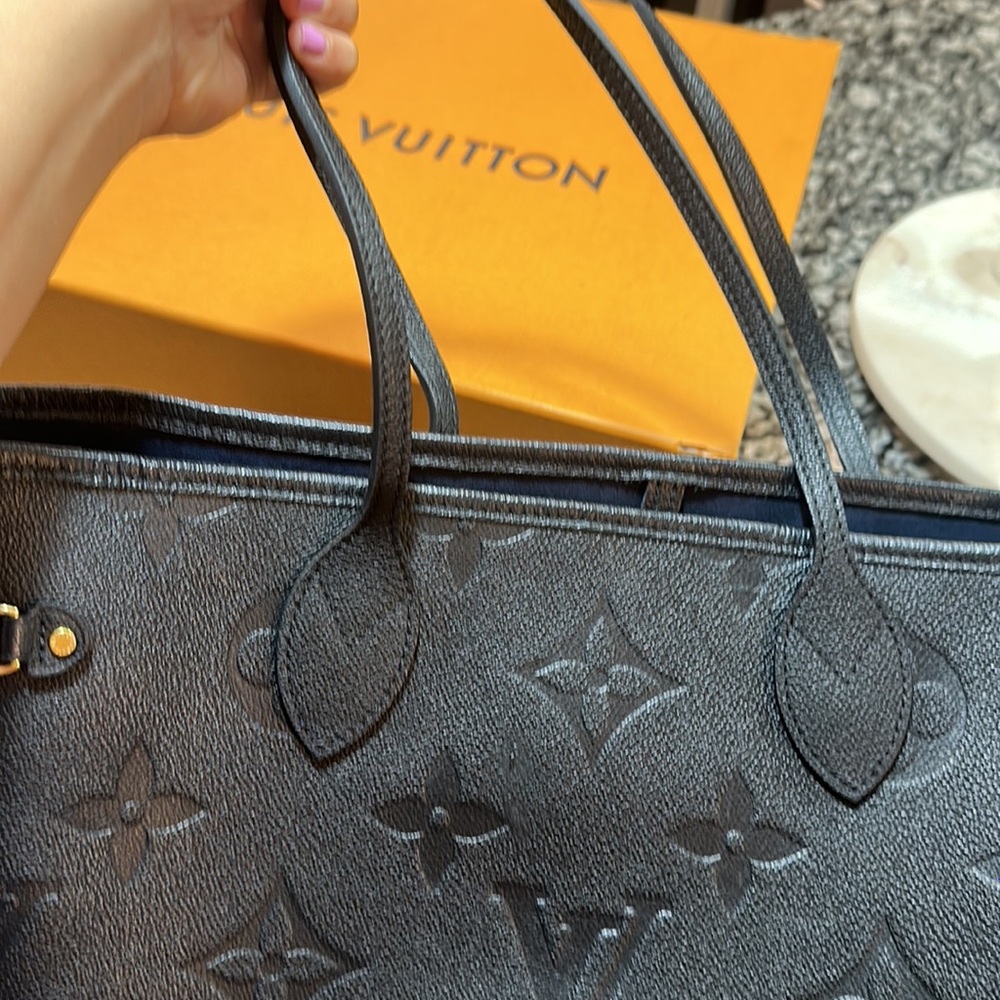 LOUIS VUITTON NEVERFULL MM Monogram Empreinte Leather. (GREAT CONDITION) Black - Picture 9 of 13